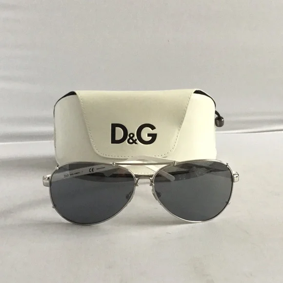 D&G | Accessories | Dg Sunglasses Unisex | Poshmark display picture 1